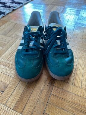 Adidas sambas- emerald green, women’s 9